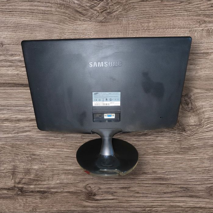 Монитор 21.5 Samsung FHD Black VGA 16:9 экран