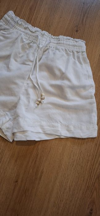Spodenki białe H&M rozmiar XS 34