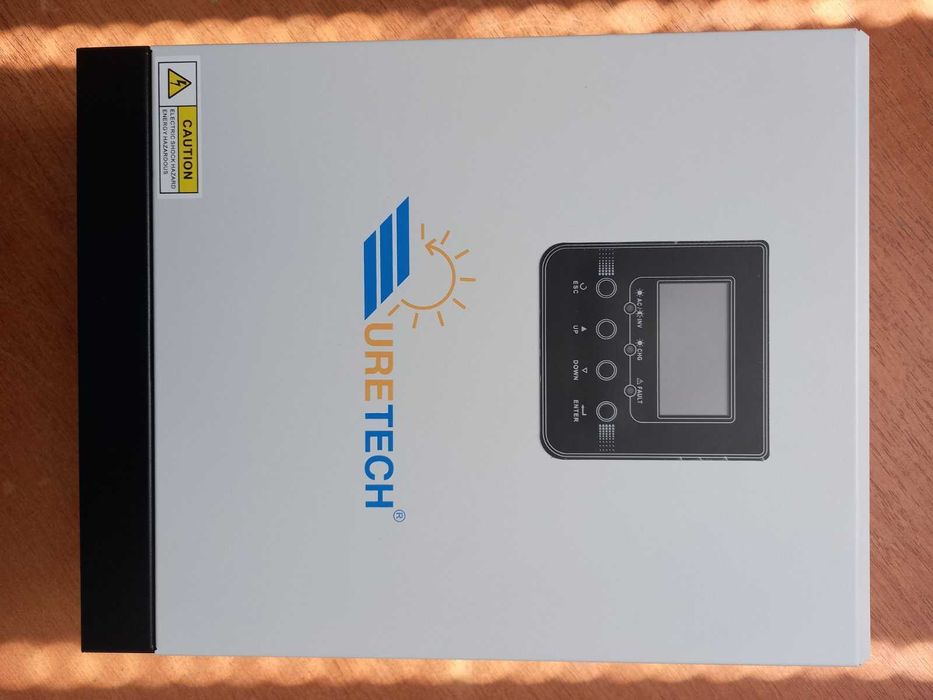 Инверторы гибридные "URETECH" 3 кВА/ 24В. Новые в наличии.