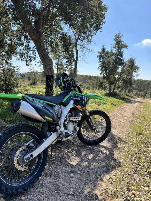 Kawasaki 250 impecavel