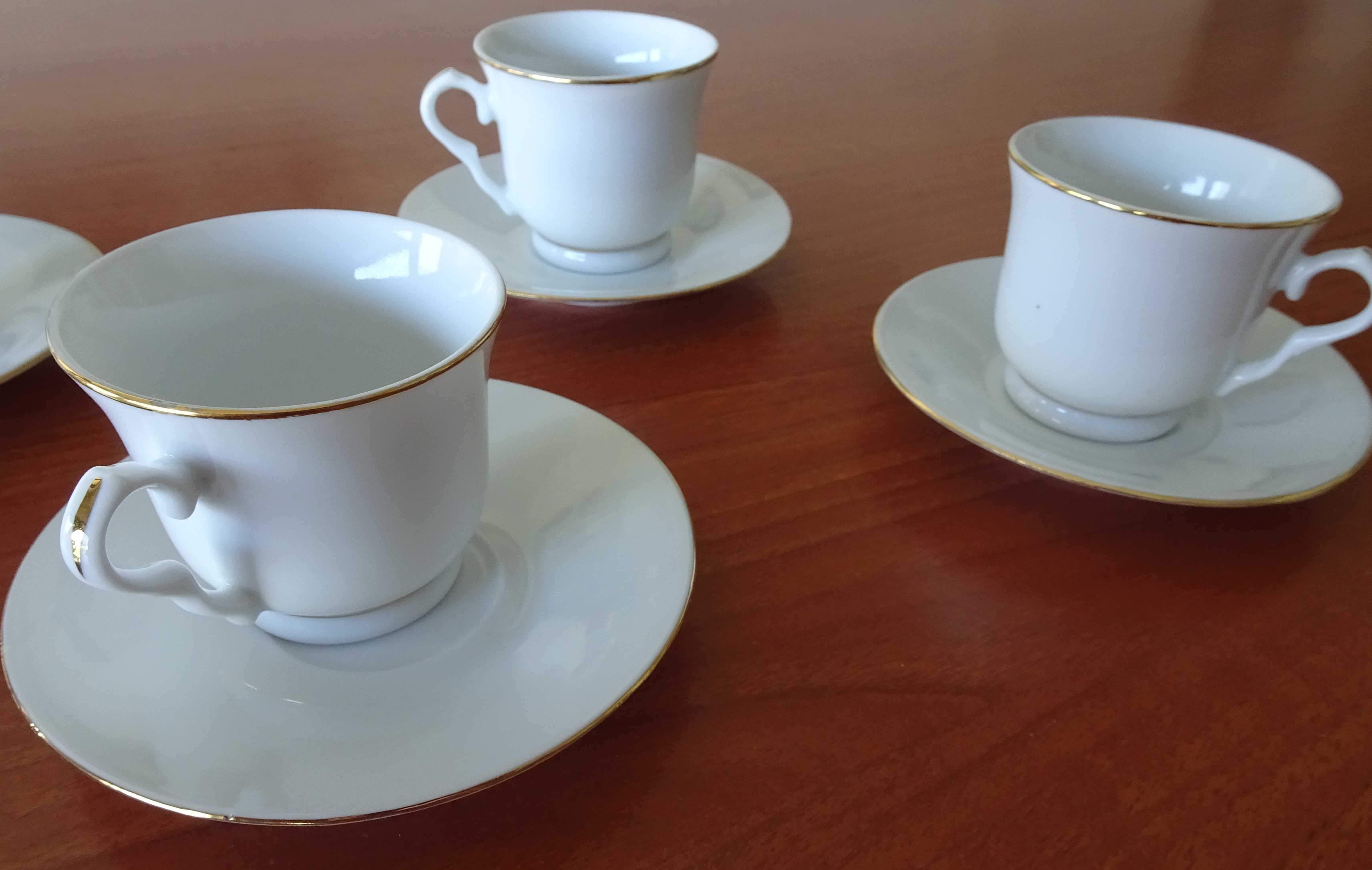 Conjunto Chávenas de Porcelana (Novo Ainda Com a Embalagem de Origem)