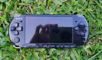 PSP (PlayStachionPortable) +  12 jogos + carregador + cartão de memóri