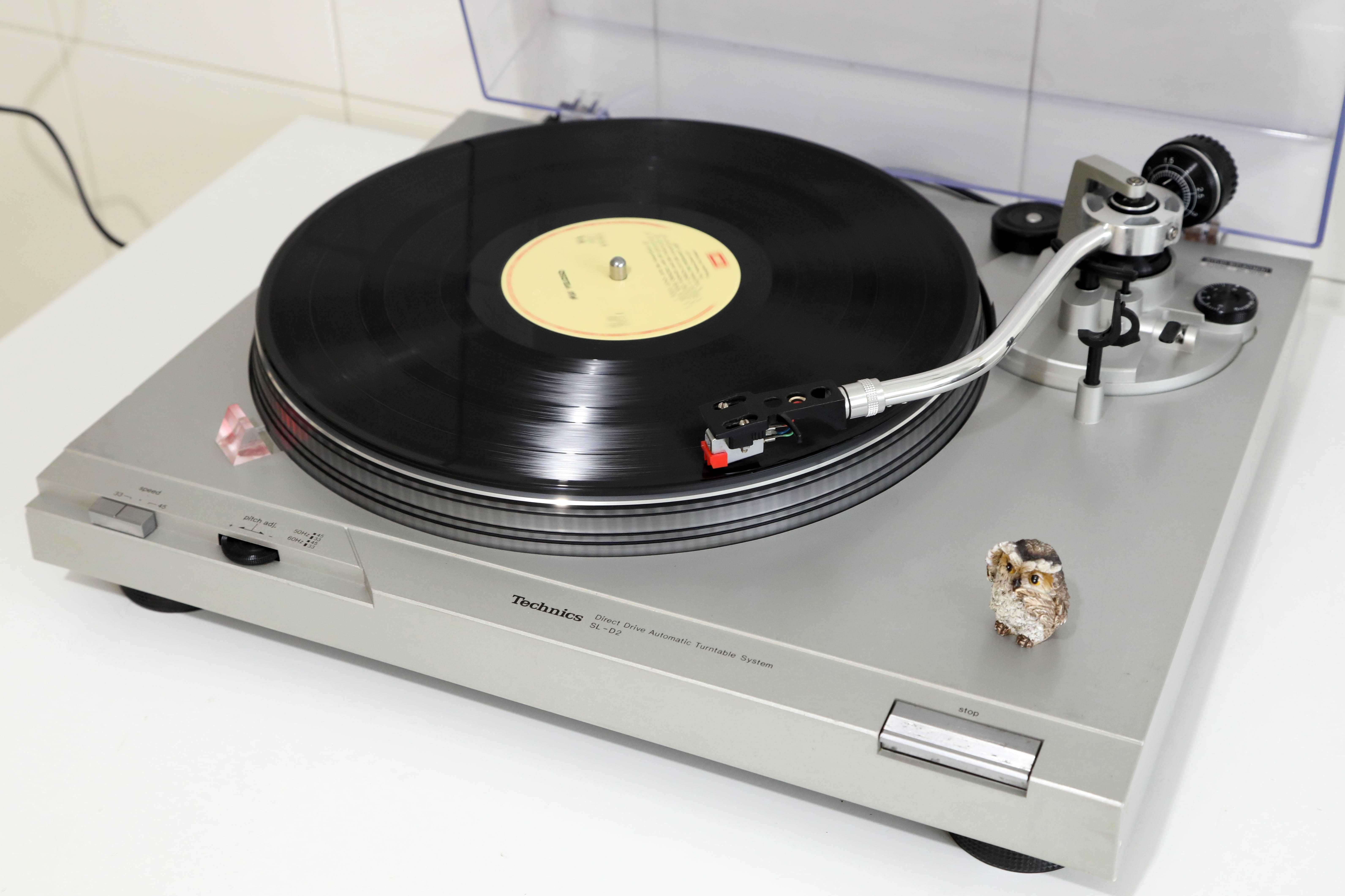 Technics SL-D2 Gira discos Direct Drive