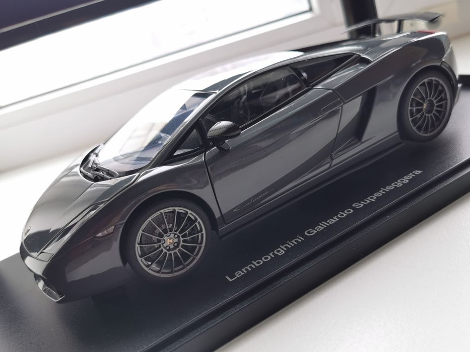 Модели 1:18 AUTOart в ассортименте 6 шт цены разные