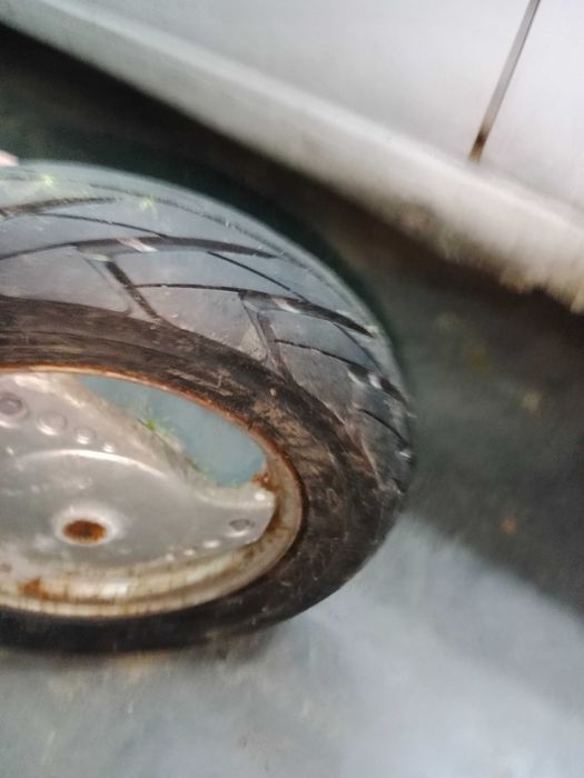 suzuki ue 125 ue125 felga tył koło tylne tylna opona