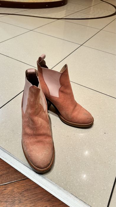Продам недорого брендове взуття ( вживане))