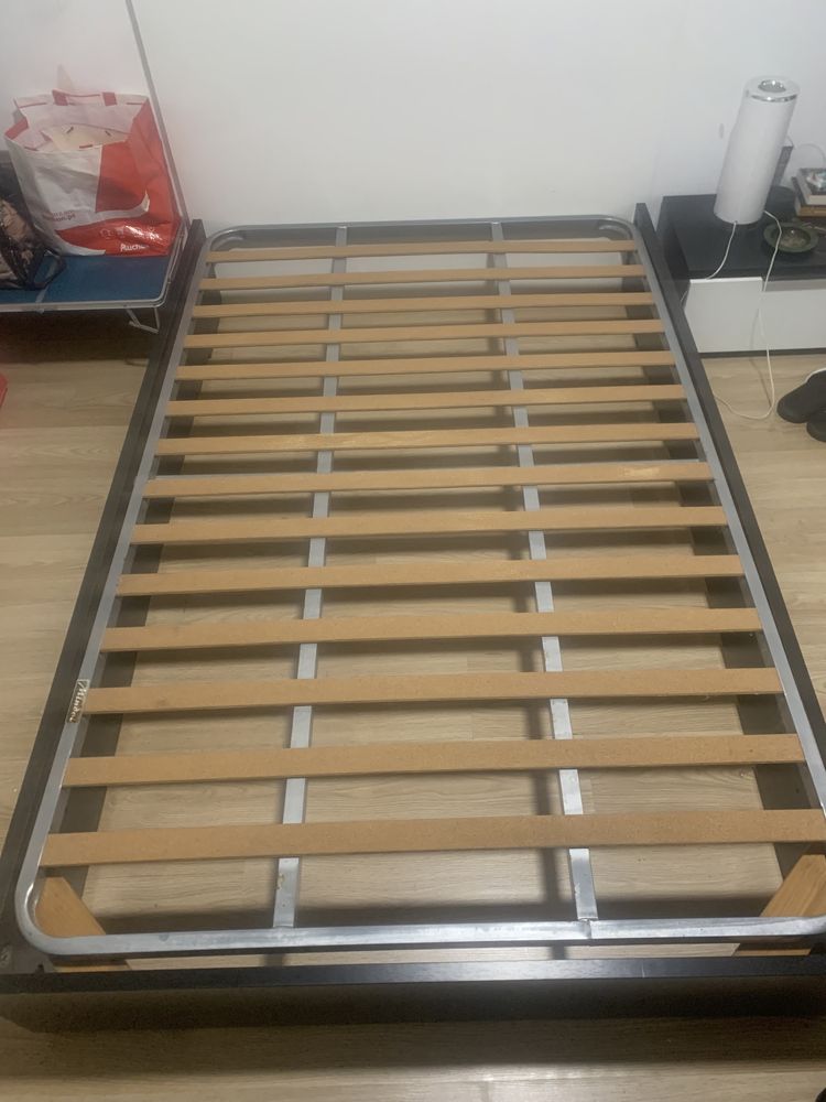 Cama + estrado novos preco negociavel