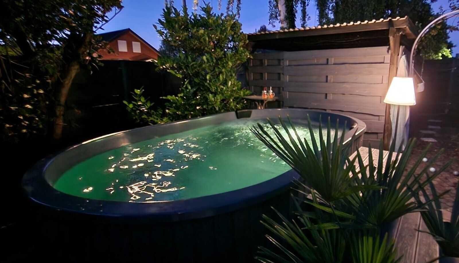 Balia całoroczny basen z jacuzzi piec filtr hydromasaż LED komplet