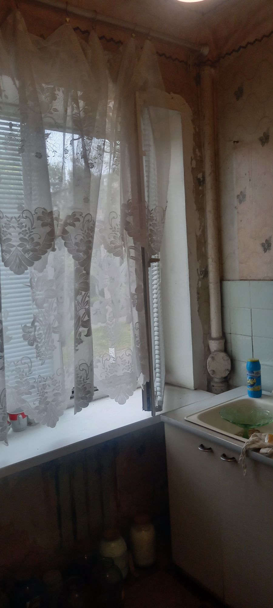 Продам 2ух.к.кв.3/3  р-н Автовокзала АО Эл.,МПО, Брон.дверь.