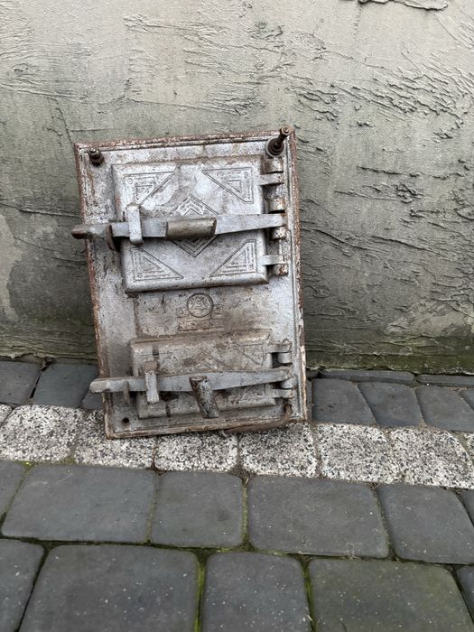 Drzwiczki do pieca metalowe