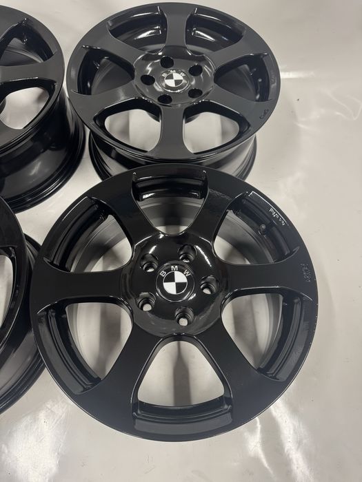 Felgi Aluminiowe Bmw 5x120 8J x 17” ET-30 BMW CMS