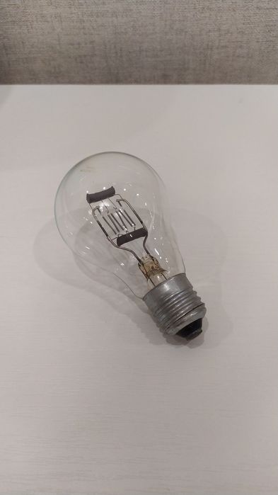 Галогенна лампа 500 Вт