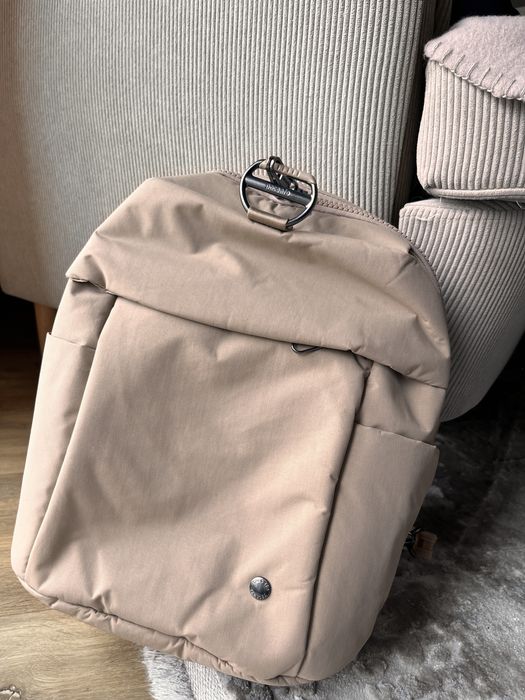 Plecak antywlamaniowy Pacsafe 15l
