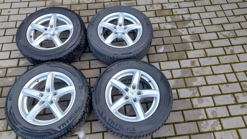 Opony zimowe 16 cali  Skoda Superb