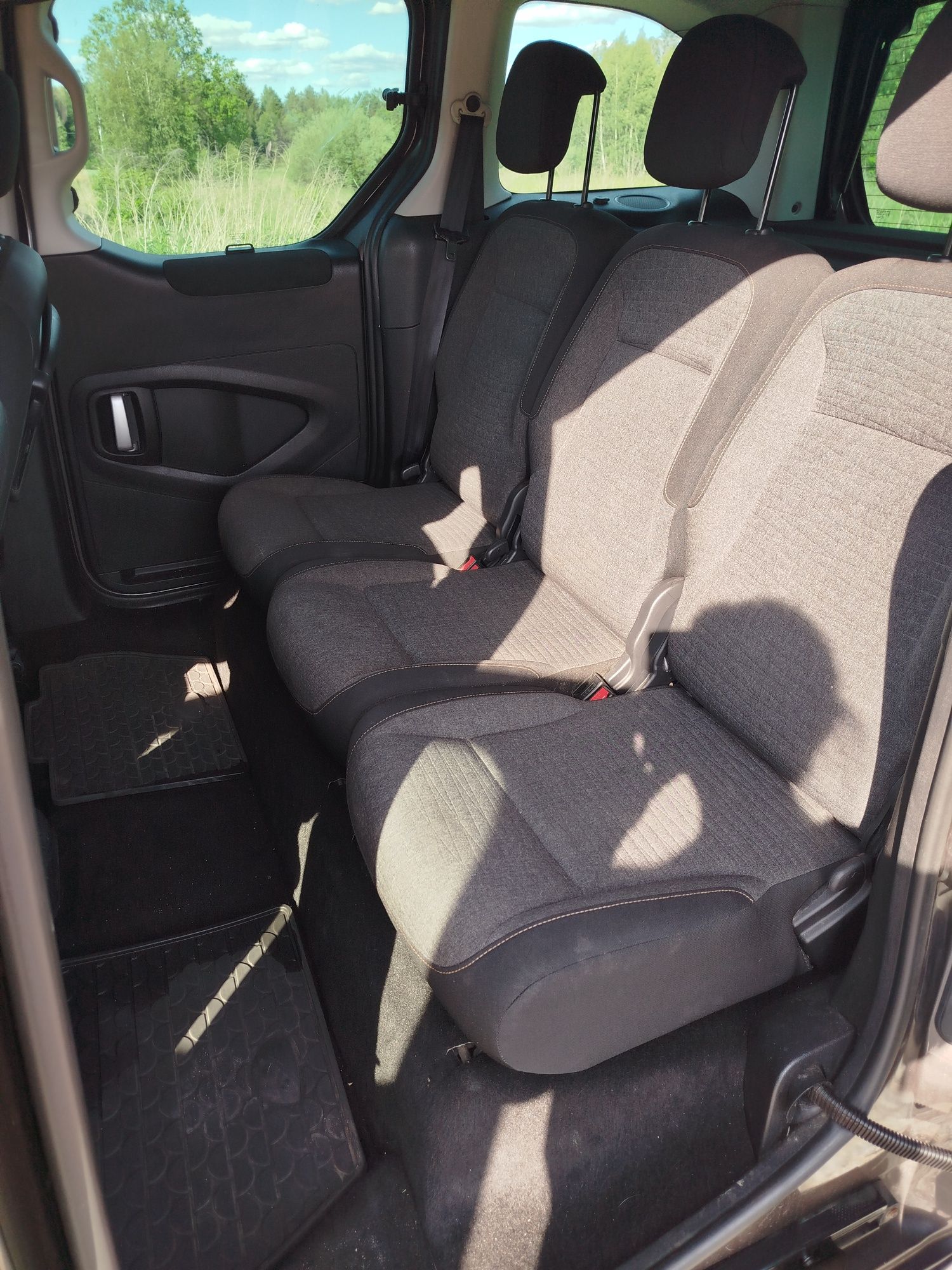 Citroen Berlingo 1.6 HDI 2015 r. wersja XTR