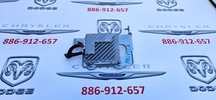 Chrysler Pacifica 2016- wzmacniacz z kostkami 68391313AB