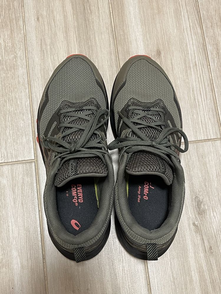 Asics gel-sonoma 6