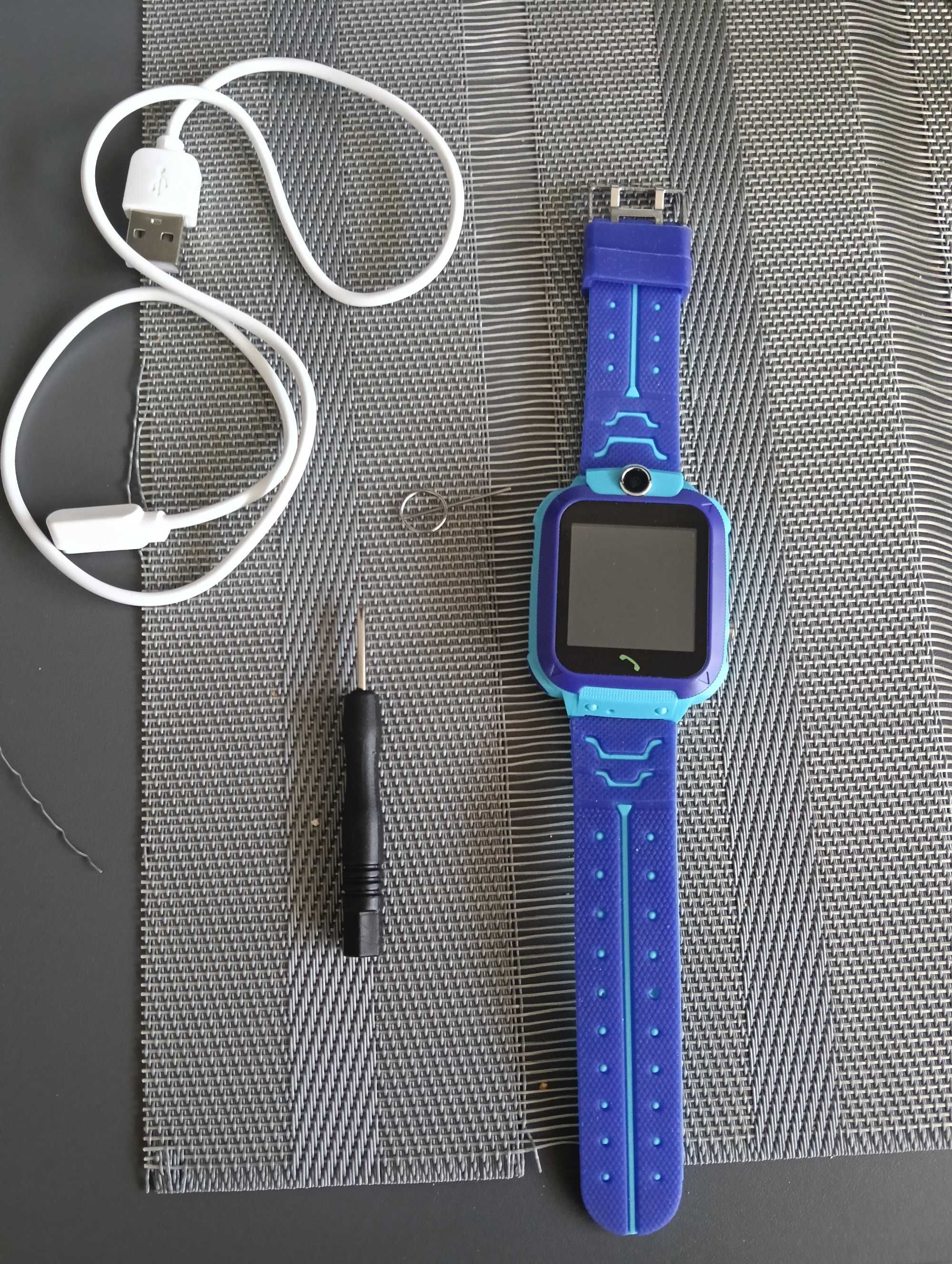 Smartwatch dziecięcy