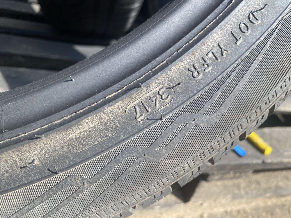 Автошини Nokian 225/45/18 Резина,Колеса,Гума,Скати,Шини)