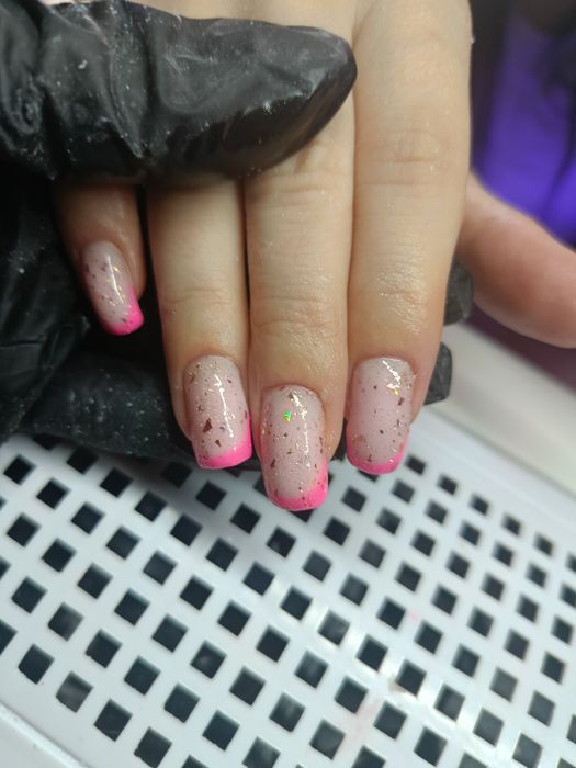 Paznokcie hybryda żel pedicure dojazd