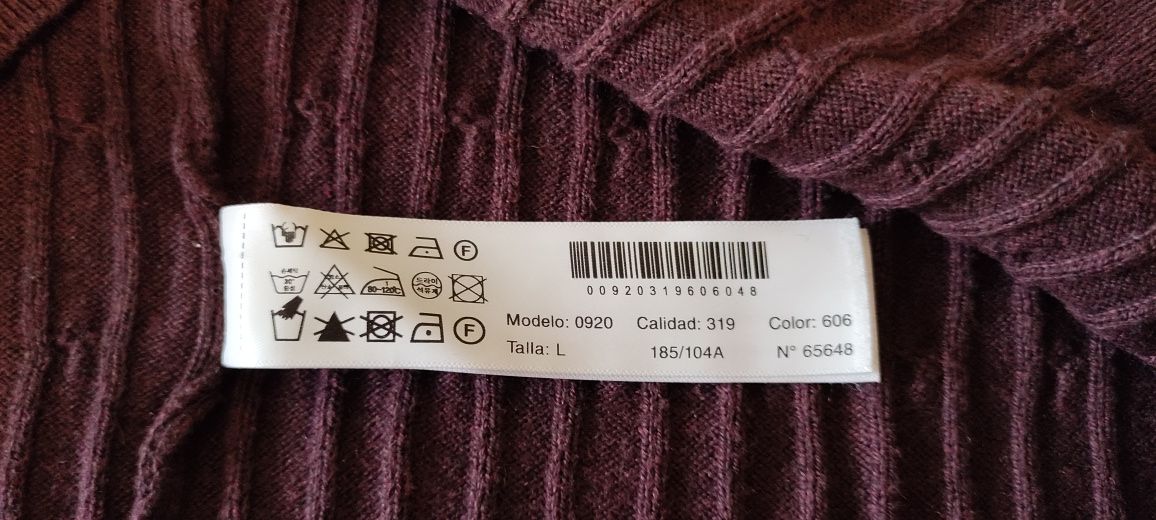 Продам чоловічий светр бордового кольору Massimo Dutti