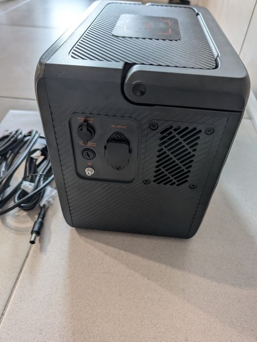 Зарядна станція Bluetti AC60P безперебойне живлення