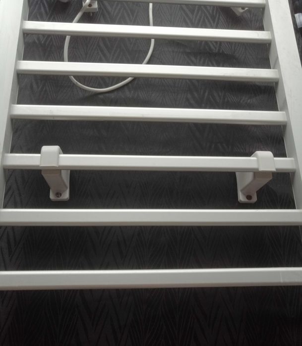 Electric towel warmer - aquecedor de toalhas eléctrico