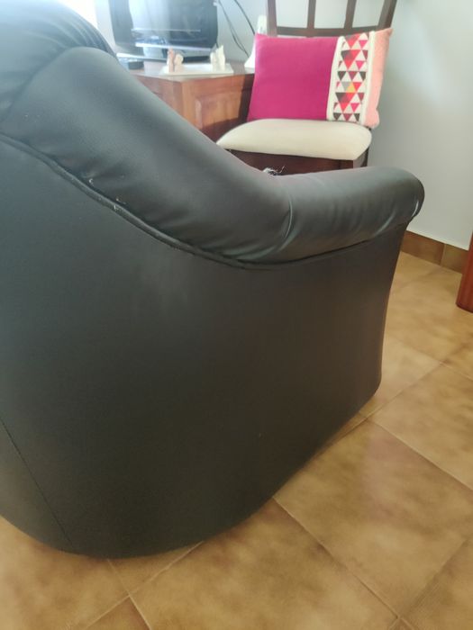 Sofá/cadeirão preto