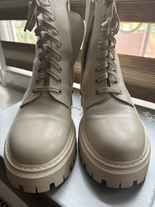 Черевики жіночі шкіряні