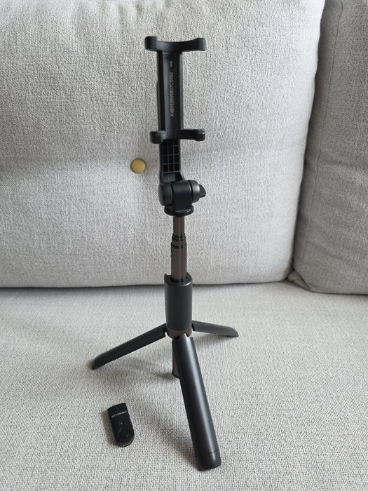 Selfie stick Blitzwolf / bluetooth / tripod