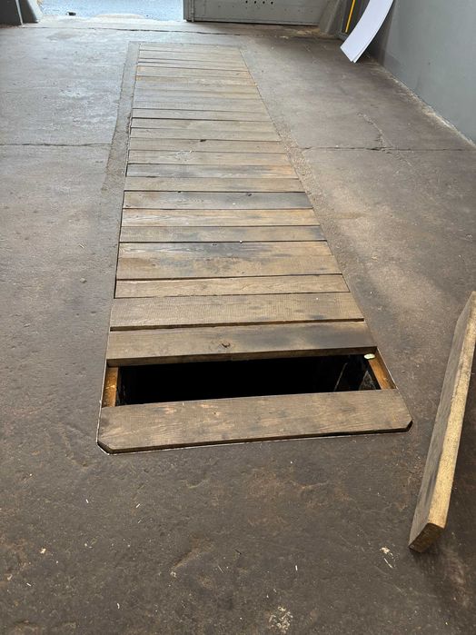 Do wynajęcia pomieszczenia  warsztatowo-garażowe na lotnisku w Legnicy