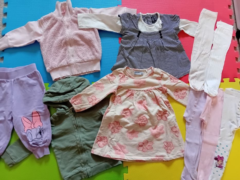 Ubranka dla dziewczynki r.80