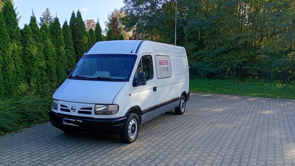 Nissan interstar 2,5dti 2003r 9 Osobowy