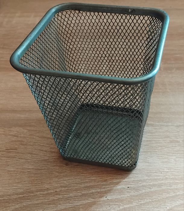 Metalowe pudełko
