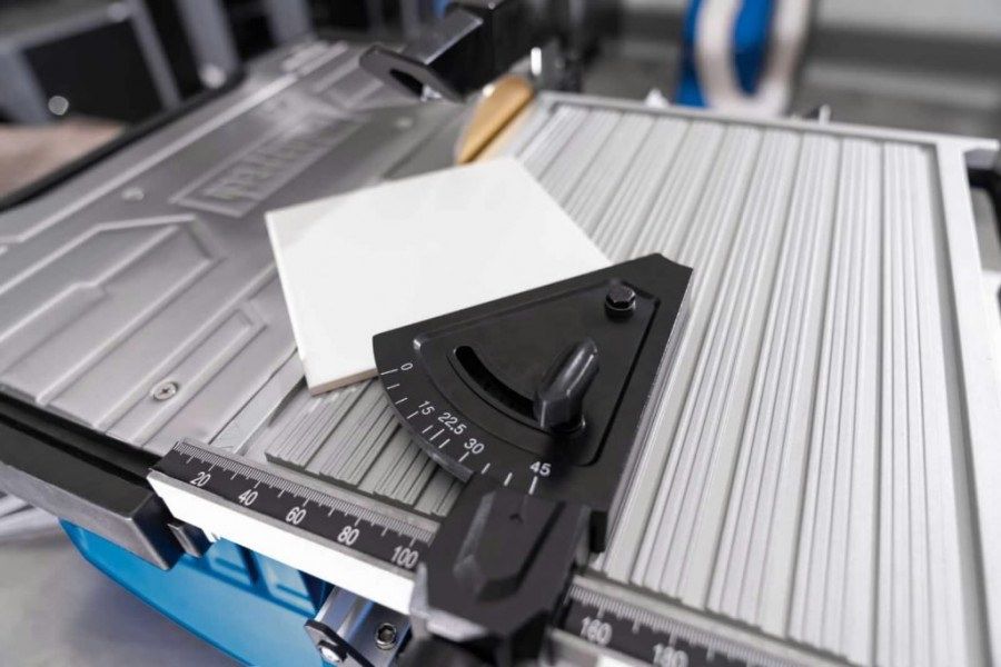 Електричний плиткоріз Scheppach WTS2000