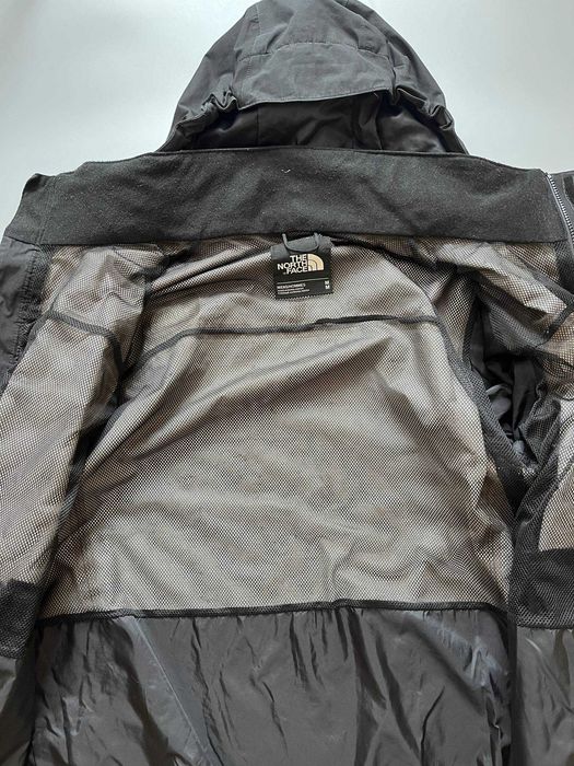 трекінгова вітровка від The North Face