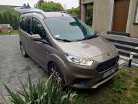 Ford Tourneo Courier 1.0 EcoBoost Titanium salon Polska