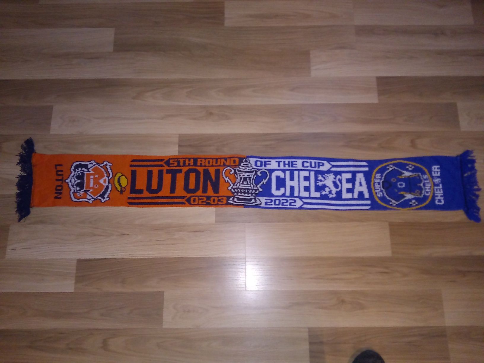 Szalik piłkarski Luton Chelsea