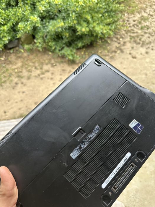 Dell E7250 ноутбук