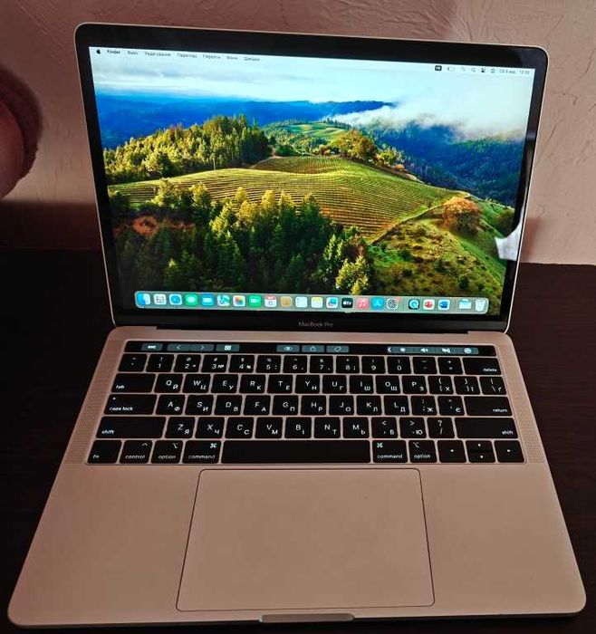 MacBook Pro 13 2018 8/256 Touch Bar