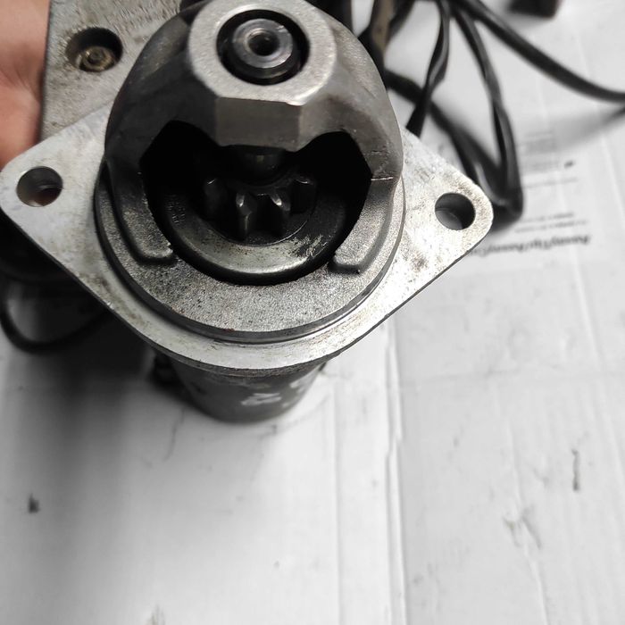 Rozrusznik BMW E36 1,8