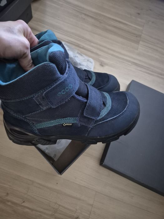 ecco śniegowce chłopięce kozaki buty na zimę gore tex 38
