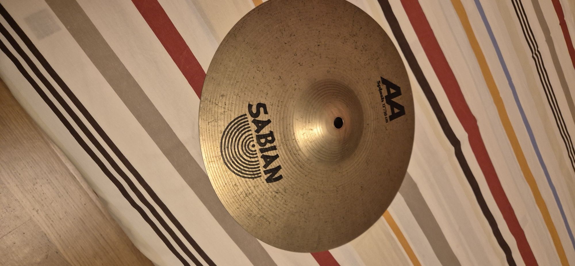 Prato sabian AA splash 12" 30 cm