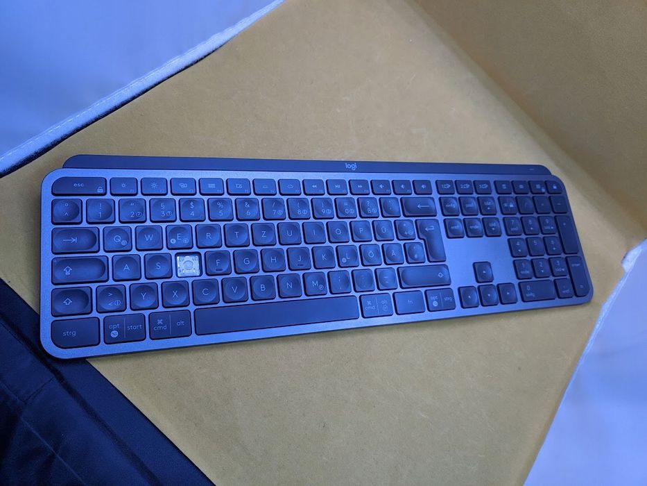 klawiatura membranowa logitech mx keys czarna układ niemiecki de