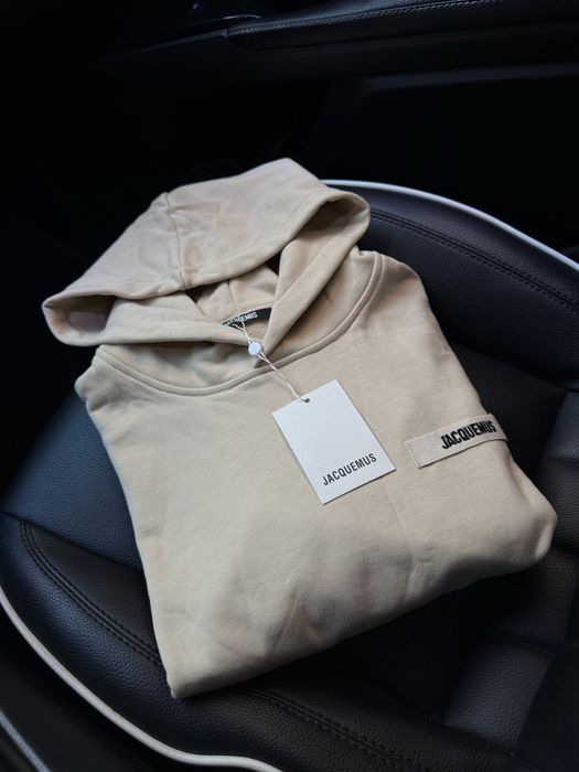 Худи Jacquemus с капюшоном