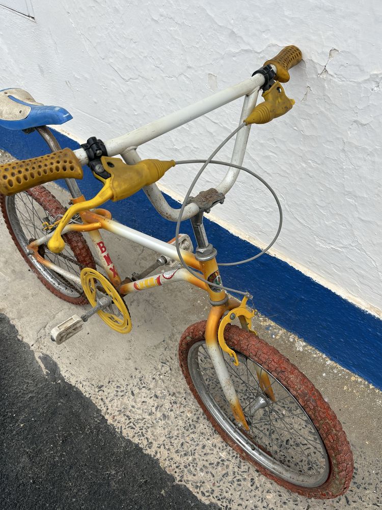 Bicicleta BMX anos 80