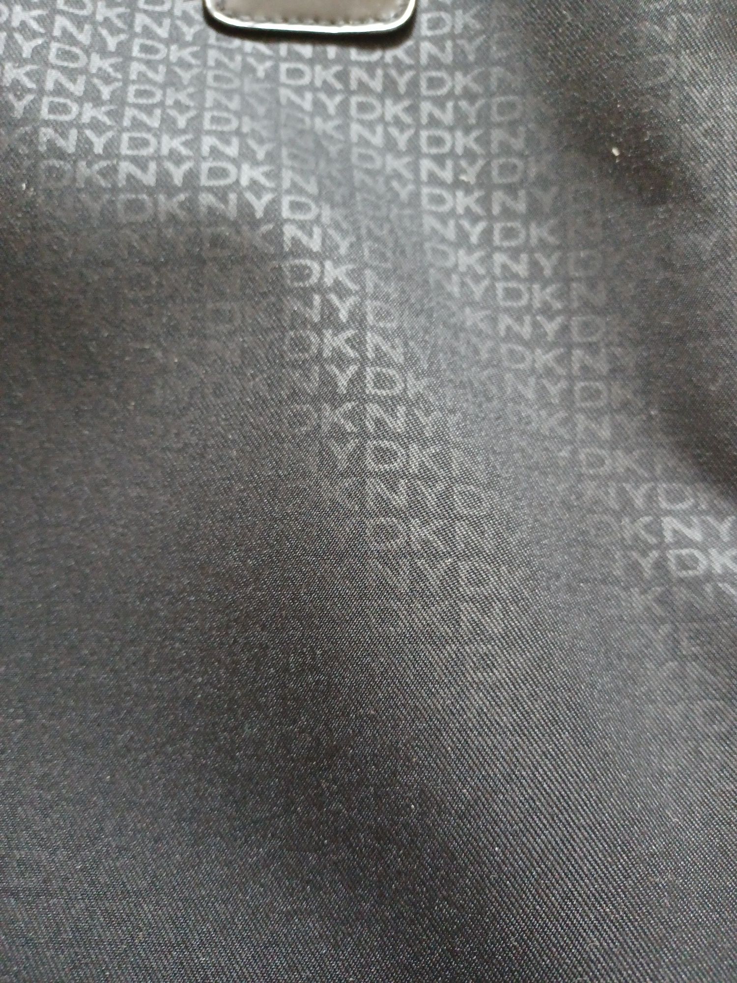 Duża torebka DKNY oryginalna A4/salon 160€