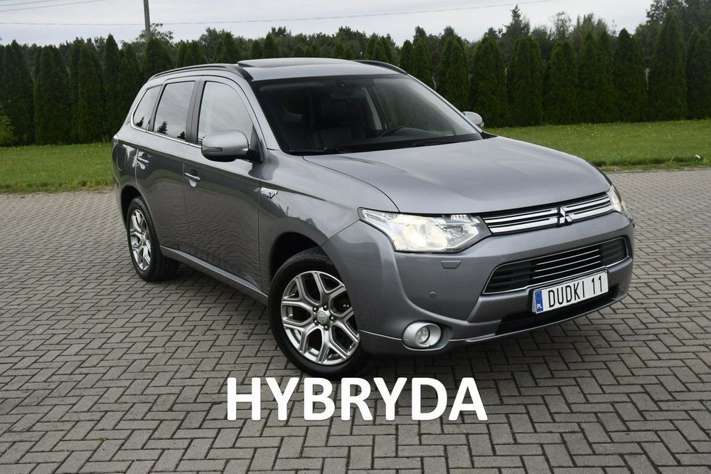 Mitsubishi Outlander 2,0Plug-IN Hybrid. 4x4.Skóry.Navi.Kam.Cof.Hands-Free.Xenony.Automat.Sz