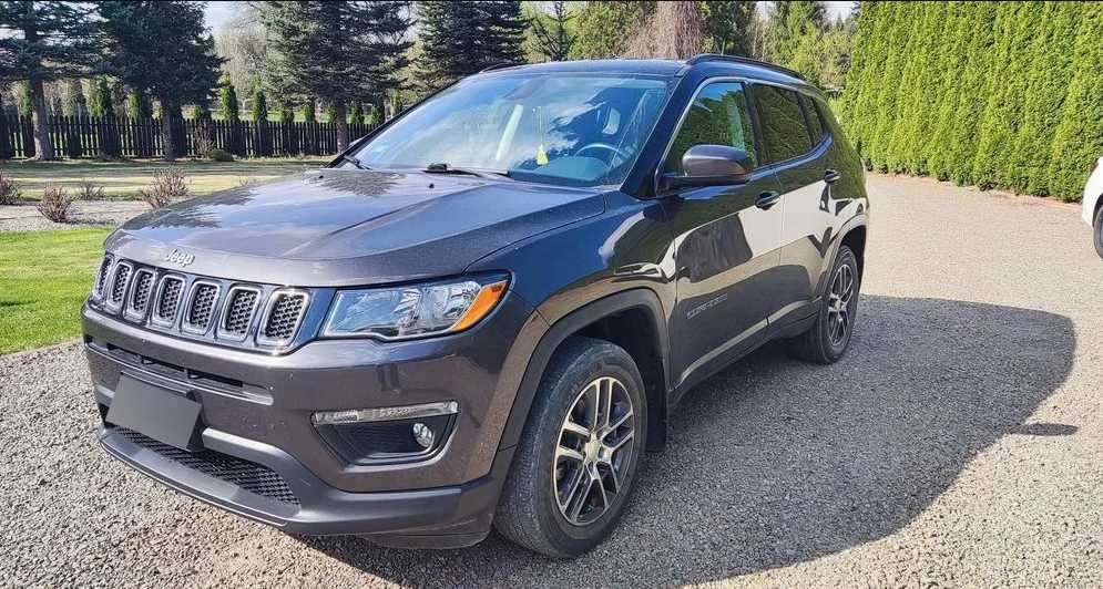 Jeep Compass Latitude + 4x4