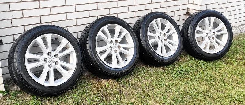 Диски R17 Chrysler 200 в сборе с резиной 215/55 r17 (5-6мм) да